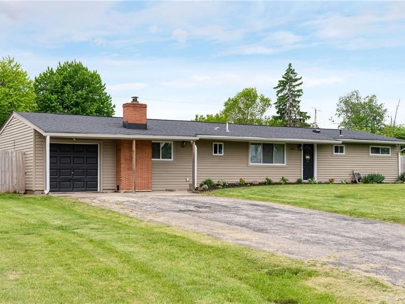 4051 Rosehill Drive, Beavercreek, OH 45431 Photo 3