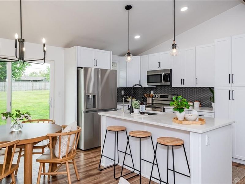 4051 Rosehill Drive, Beavercreek, OH 45431 Photo 9