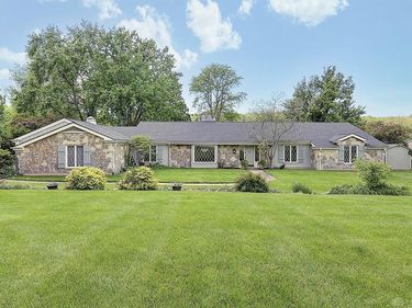 6107 Old Spanish Trail, Washington TWP, OH 45459