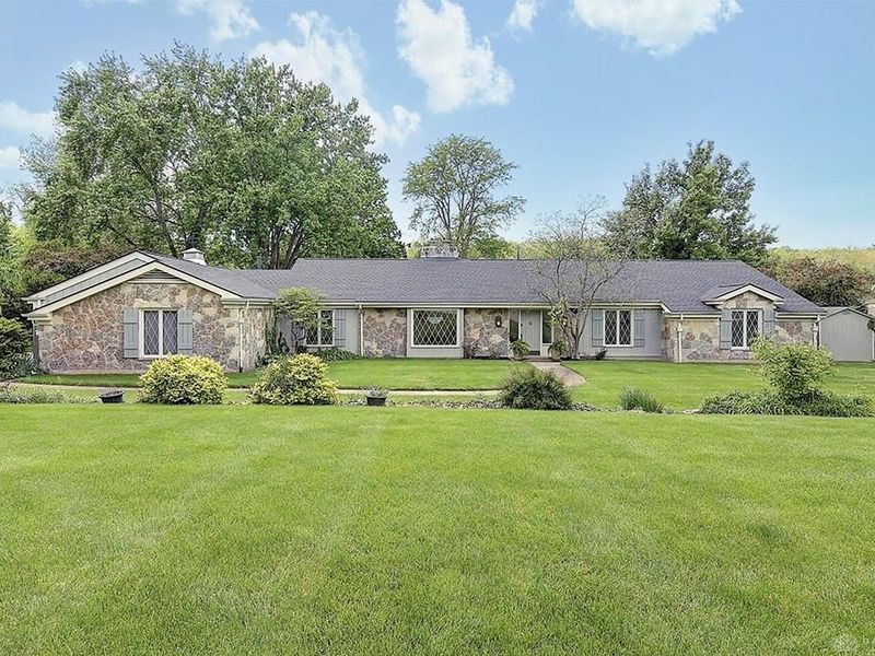 6107 Old Spanish Trail, Washington Township, OH 45459 Photo 1