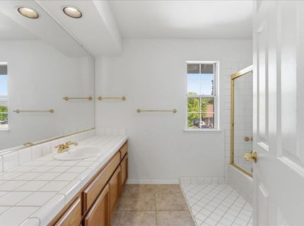 1102 Creek Ridge Ct, Roseville, CA 95747 Photo