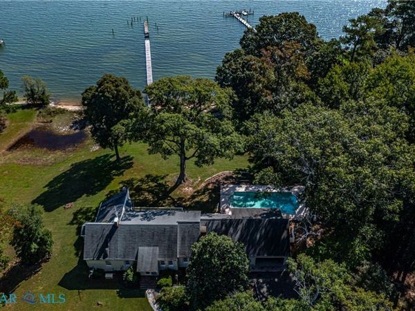 2276 Mosquito Point Road , White Stone, VA 22578