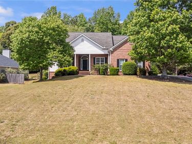 3578 Elinburg Cove Trail, Buford, GA 30519