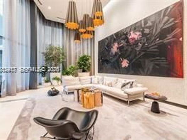 45 SW 9th St , Unit 1701, Miami, FL 33130