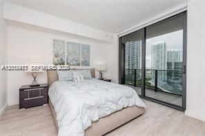 45 SW 9th St , Unit 1701, Miami, FL 33130 Photo