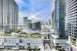 45 SW 9th St , Unit 1701, Miami, FL 33130 Photo