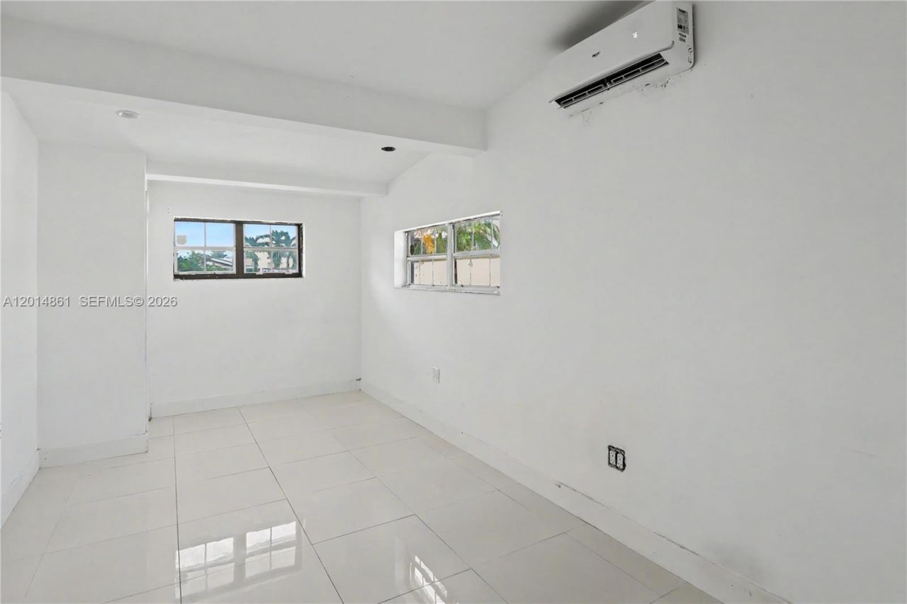 10710 SW 43rd Ln, Unit 1, Miami, FL 33165 Photo