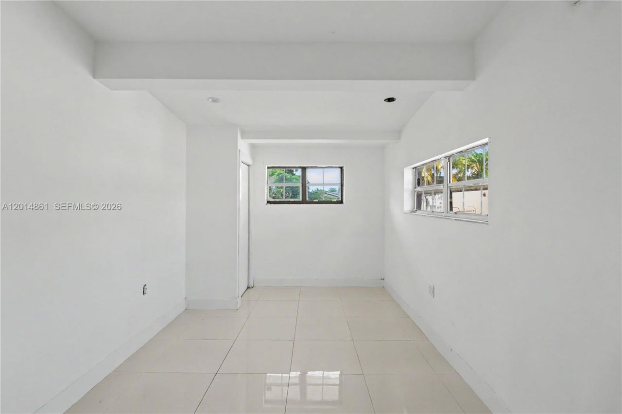 10710 SW 43rd Ln, Unit 1, Miami, FL 33165 Photo