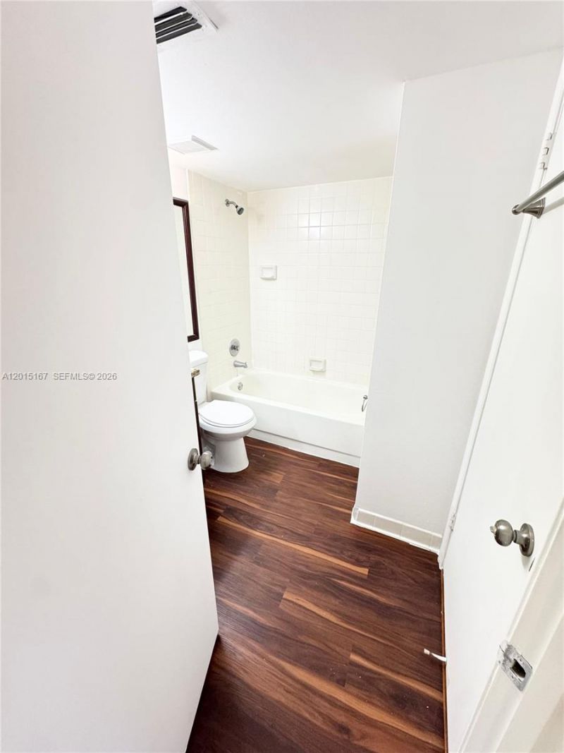 16203 Glenmoor Dr , Unit 16203, West Palm Beach, FL 33409 Photo