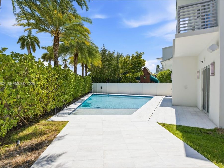 Property Image 59