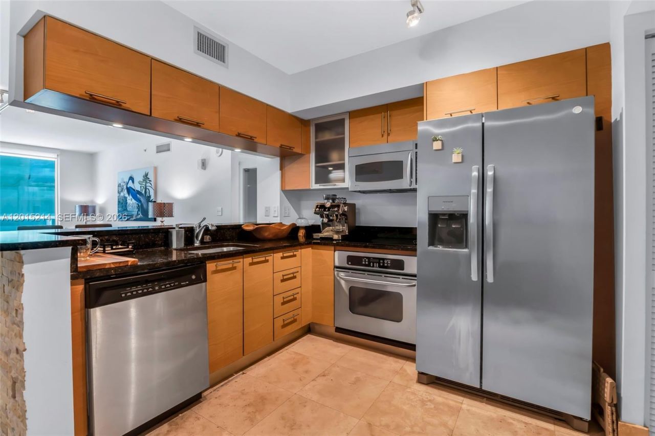 31 SE 5th St, Unit 3010, Miami, FL 33131 Photo