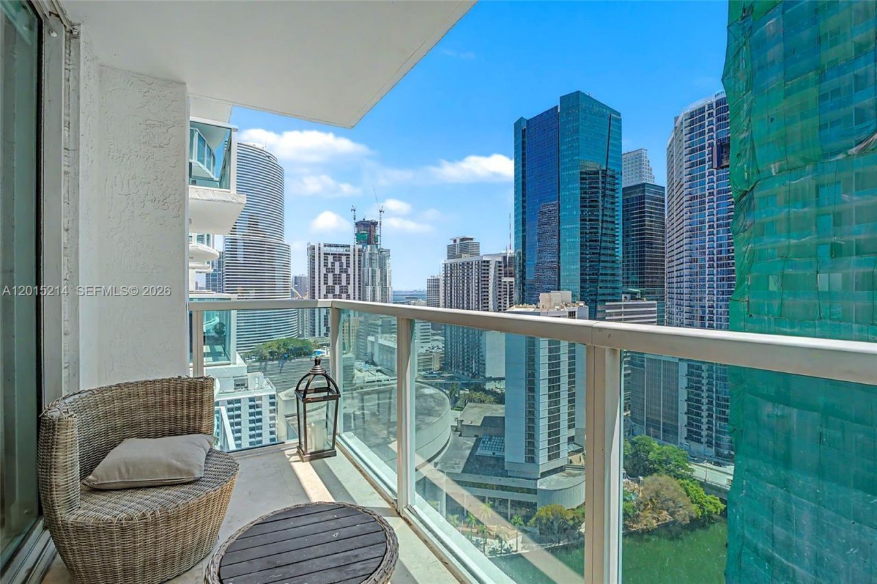 31 SE 5th St, Unit 3010, Miami, FL 33131 Photo