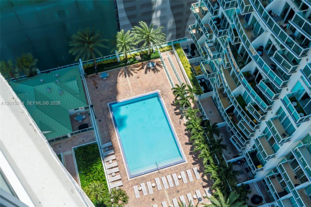 31 SE 5th St, Unit 3010, Miami, FL 33131 Photo