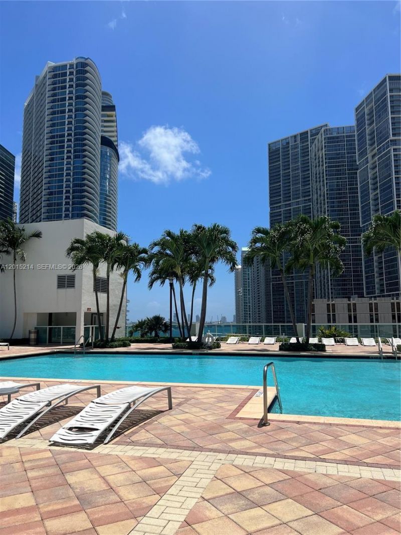 31 SE 5th St, Unit 3010, Miami, FL 33131 Photo