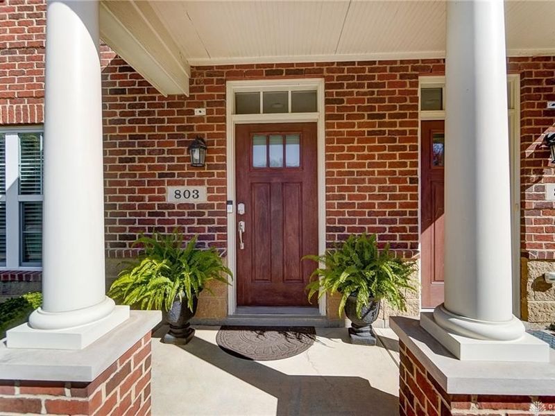 803 Brownstone Row, Springboro, OH 45066 Photo 1