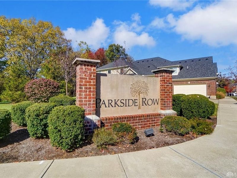 803 Brownstone Row, Springboro, OH 45066 Photo 2