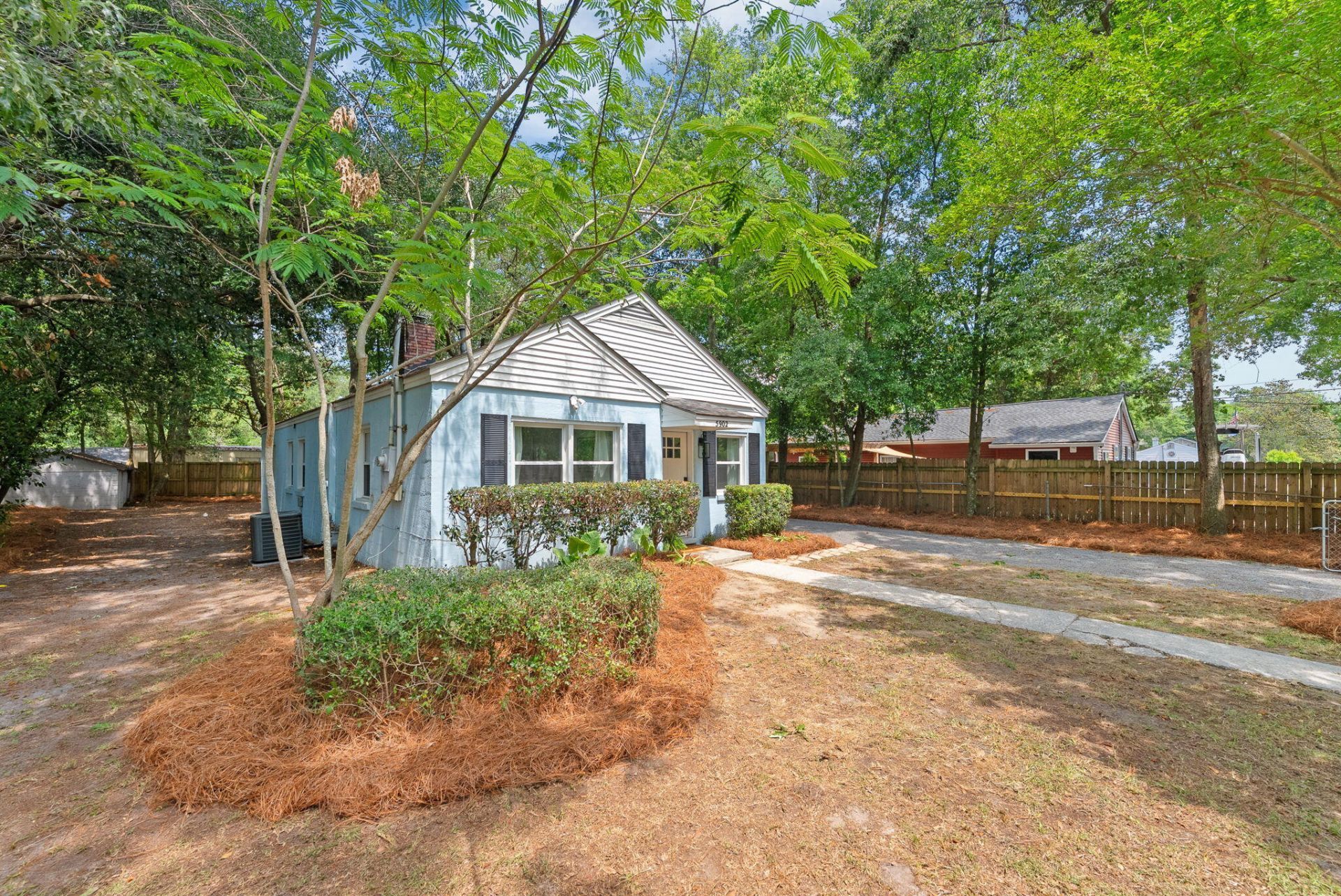 5902 Sedgefield Drive Photo 4