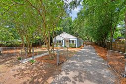5902 Sedgefield Drive photo 4