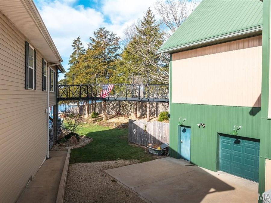 Property Image 46
