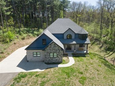 3705 High Hillcrest Drive, Marion Twp, MI 48843