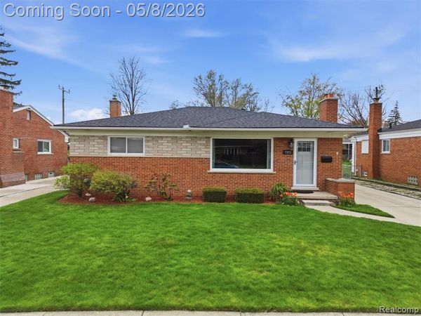 7911 Beatrice , Westland, MI 48185