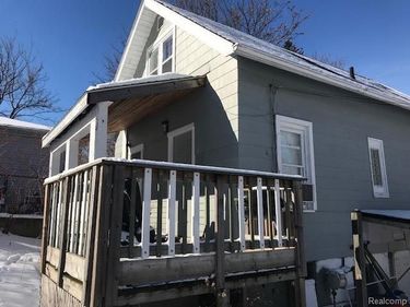 460 Nebraska Avenue, Pontiac, MI 48341