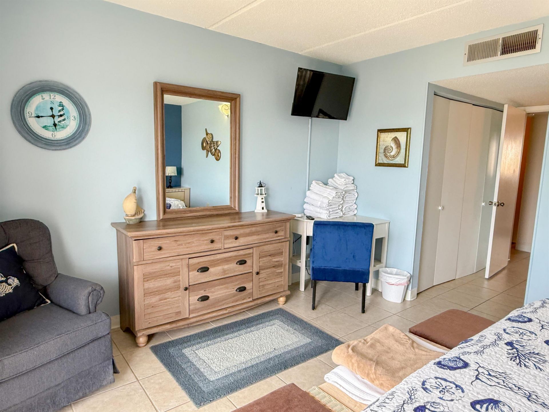 240 W Gorrie Drive , Unit E-4, Saint George Island, FL 32328 Photo