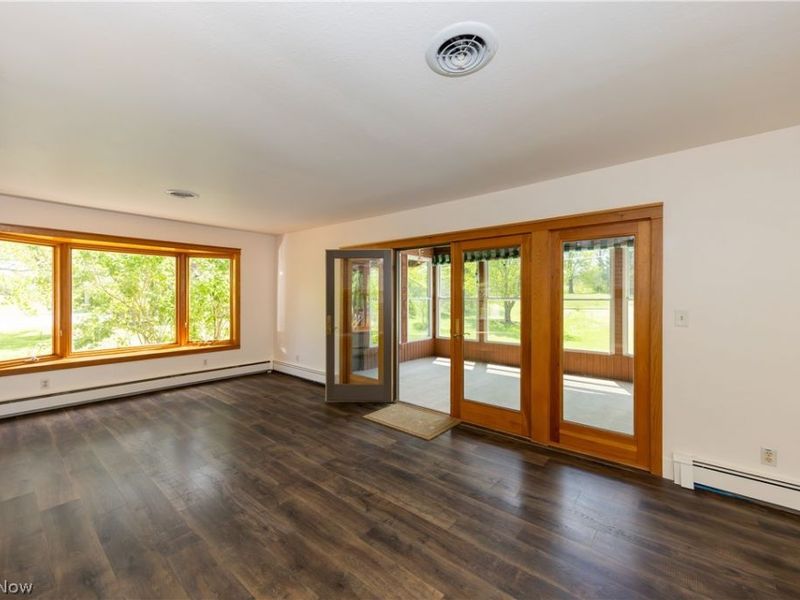7969 Dines Road, Russell, OH 44072 Photo 4