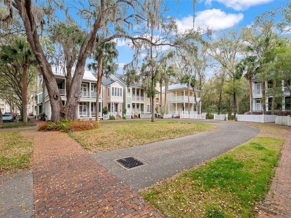 4837 SW 91ST DRIVE , GAINESVILLE, FL 32608