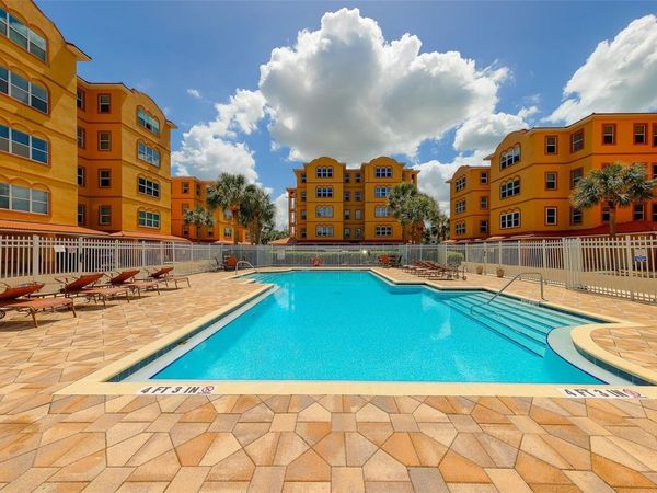 642 WELLS COURT, Unit 302, CLEARWATER, FL 33756