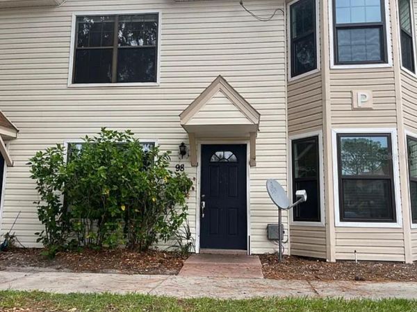 2302 MAKI ROAD , Unit 98, PLANT CITY, FL 33563