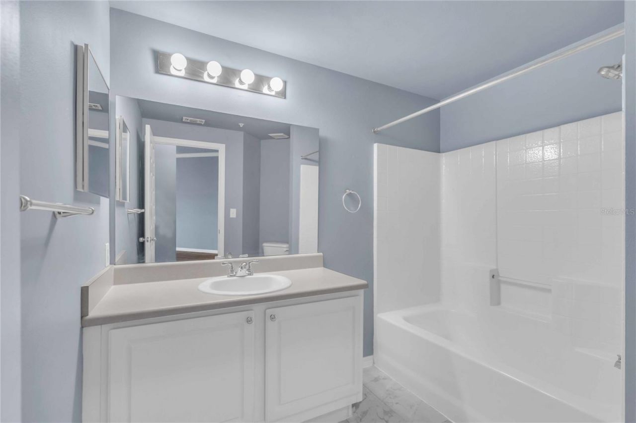 4763 Travini Circle, Unit 3-303, Sarasota, FL 34235 Photo