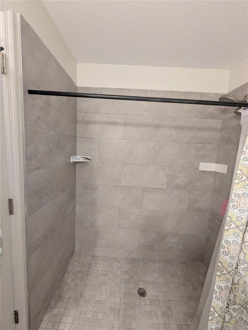 1808 36th Avenue E, Bradenton, FL 34208 Photo