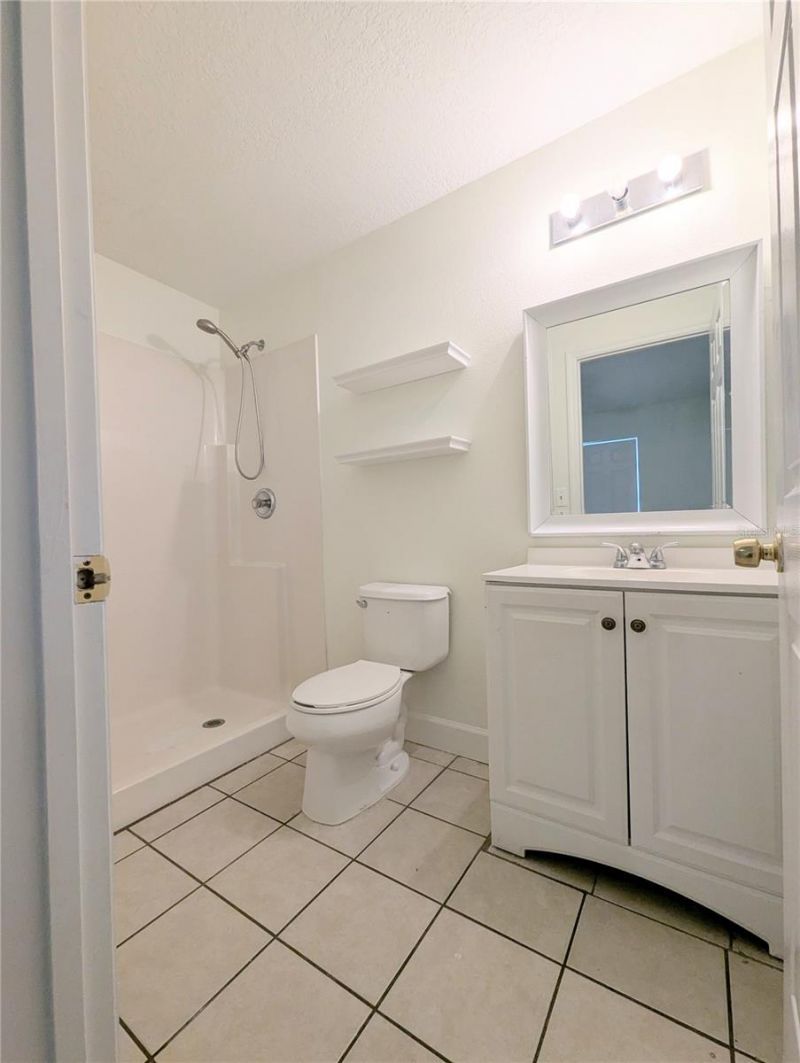 1808 36th Avenue E, Bradenton, FL 34208 Photo