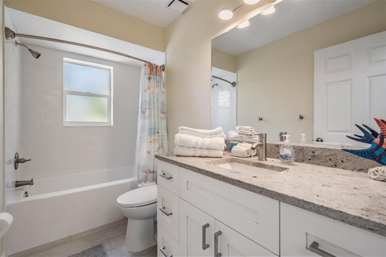 1500 Gulf Boulevard , Unit 204B, Indian Rocks Beach, FL 33785 Photo