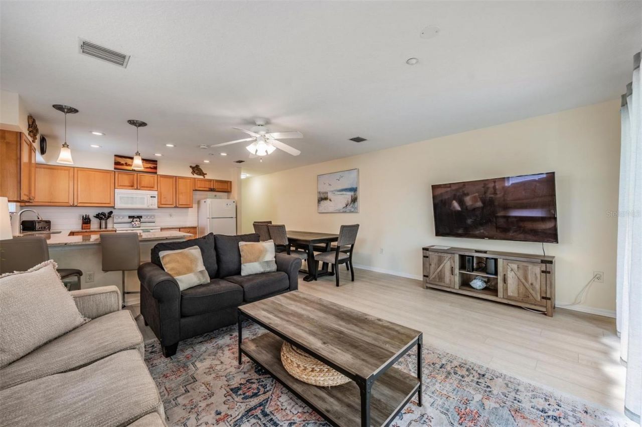 1500 Gulf Boulevard , Unit 204B, Indian Rocks Beach, FL 33785 Photo