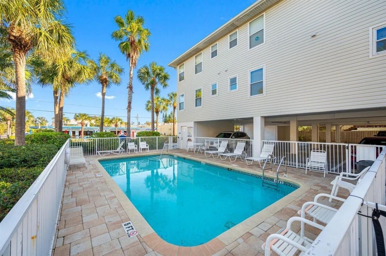1500 Gulf Boulevard , Unit 204B, Indian Rocks Beach, FL 33785 Photo