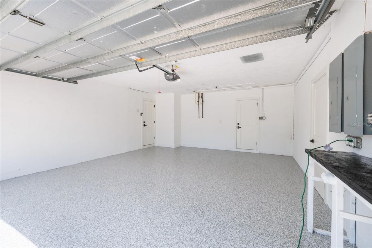 2063 Illinois Avenue Ne, Saint Petersburg, FL 33703 Photo