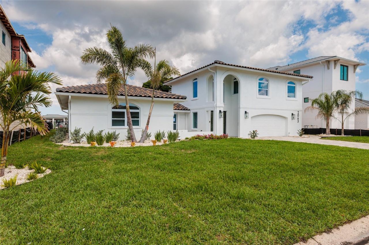 2063 Illinois Avenue Ne, Saint Petersburg, FL 33703 Photo
