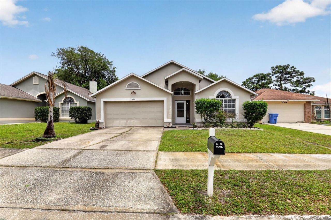 1015 Bartlett Court , Oviedo, FL 32765 Main Photo