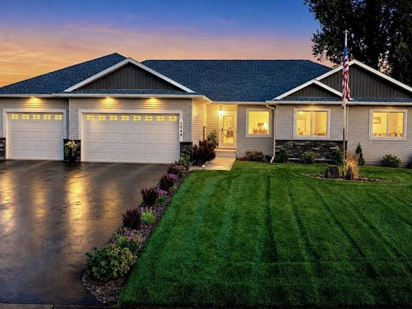 2046 162nd Avenue NE, Ham Lake, MN 55304