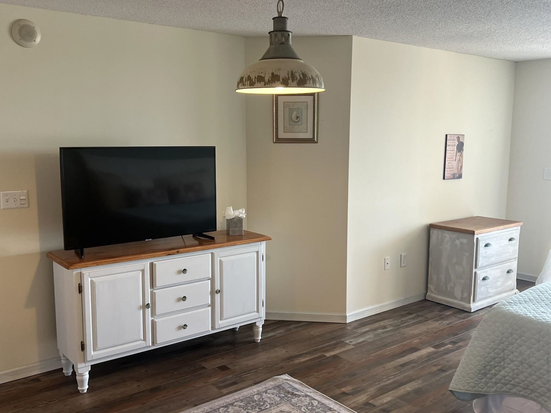 2151 Bridge View Ct. Photo 16