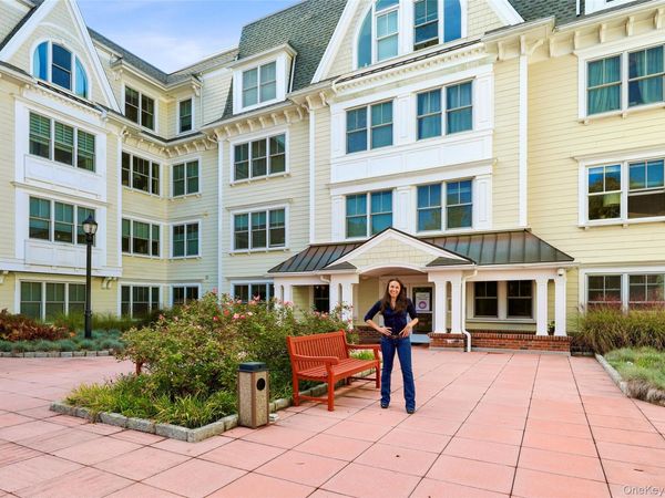 225 Stanley Avenue, Unit 313, Mamaroneck, NY 10543