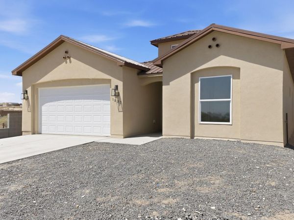 1537 Tulip Road SE, Rio Rancho, NM 87124