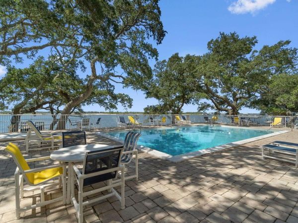 209 W Miracle Strip Parkway, Unit D208, Mary Esther, FL 32569