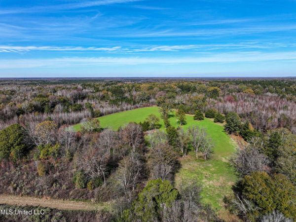1066 Old Yazoo City Road, Canton, MS 39046