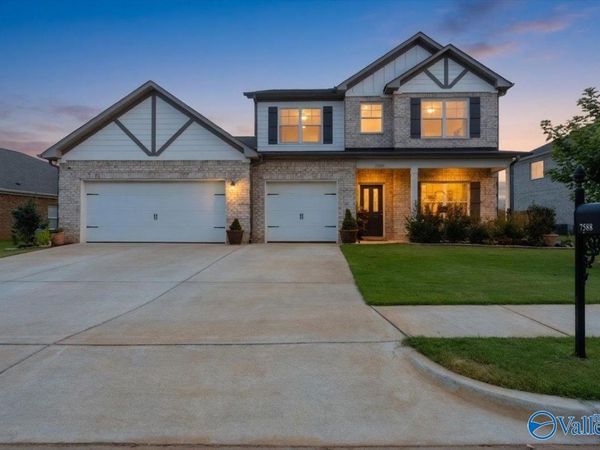 7588 Addison Drive, Huntsville, AL 35806