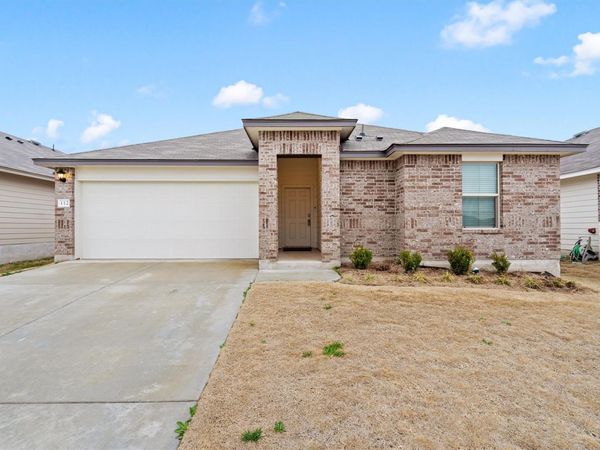 112 Ragnar DR, Jarrell, TX 76537