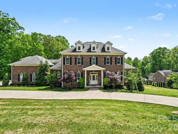 Charlotte, NC 28269
