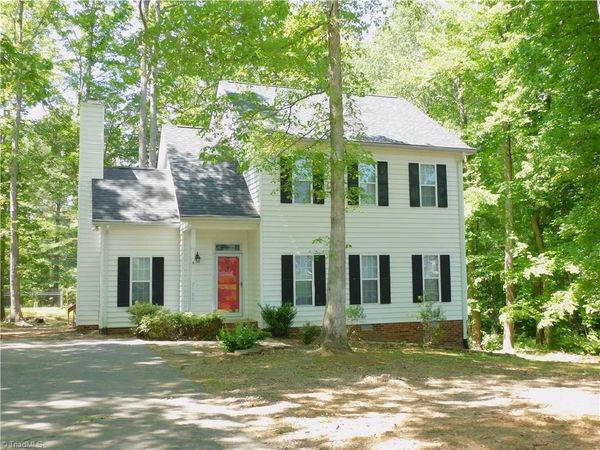 7185 Avenbury Circle , Kernersville, NC 27284